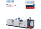 آلة التصفيح الورقية الصناعية التحكم المؤازر 560 * 820mm عملية سلسة المزود